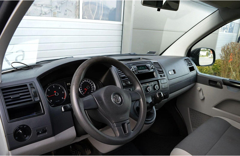 Мікроавтобус, Пасажирський фургон Volkswagen Transporter T5 9-sits 9 Person TOP: фото 9 Мікроавтобус, Пасажирський фургон Volkswagen Transporter T5 9-sits 9 Person TOP: фото 9