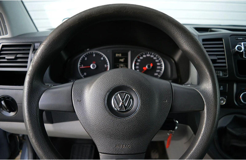 Мікроавтобус, Пасажирський фургон Volkswagen Transporter T5 9-sits 9 Person TOP: фото 11 Мікроавтобус, Пасажирський фургон Volkswagen Transporter T5 9-sits 9 Person TOP: фото 11