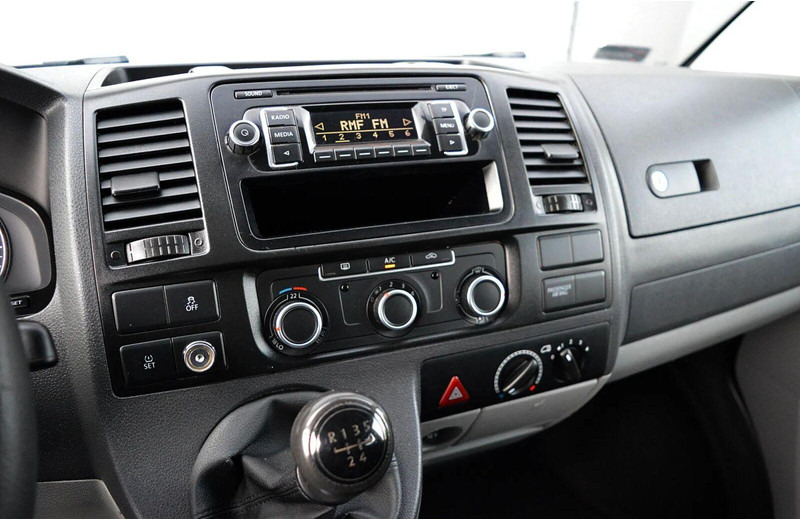 Мікроавтобус, Пасажирський фургон Volkswagen Transporter T5 9-sits 9 Person TOP: фото 13 Мікроавтобус, Пасажирський фургон Volkswagen Transporter T5 9-sits 9 Person TOP: фото 13