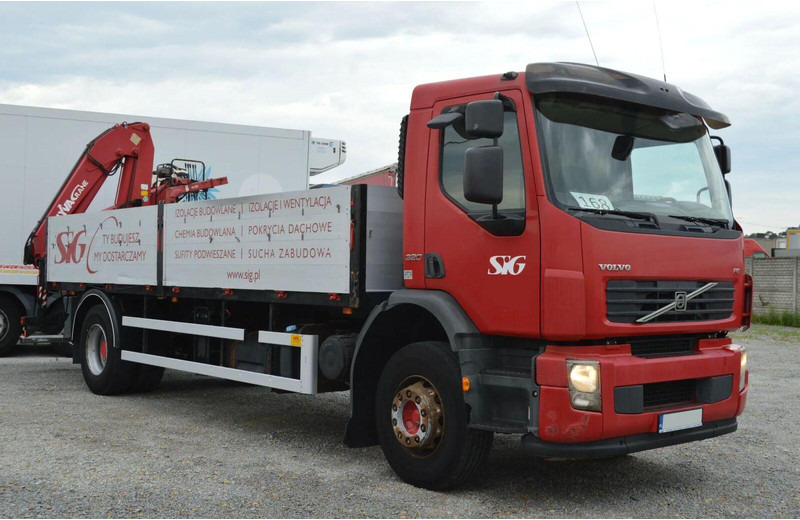 Volvo FE 18.320 FLATBED CRANE - Бортова вантажівка/ Платформа, Вантажівка з маніпулятором: фото 3 Volvo FE 18.320 FLATBED CRANE - Бортова вантажівка/ Платформа, Вантажівка з маніпулятором: фото 3