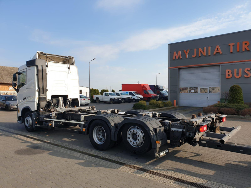Volvo FH 460 EURO 6 BDF SWAP CHASSIS + TRAILER FLIEGL TWP180 - Вантажівка шасі: фото 3 Volvo FH 460 EURO 6 BDF SWAP CHASSIS + TRAILER FLIEGL TWP180 - Вантажівка шасі: фото 3