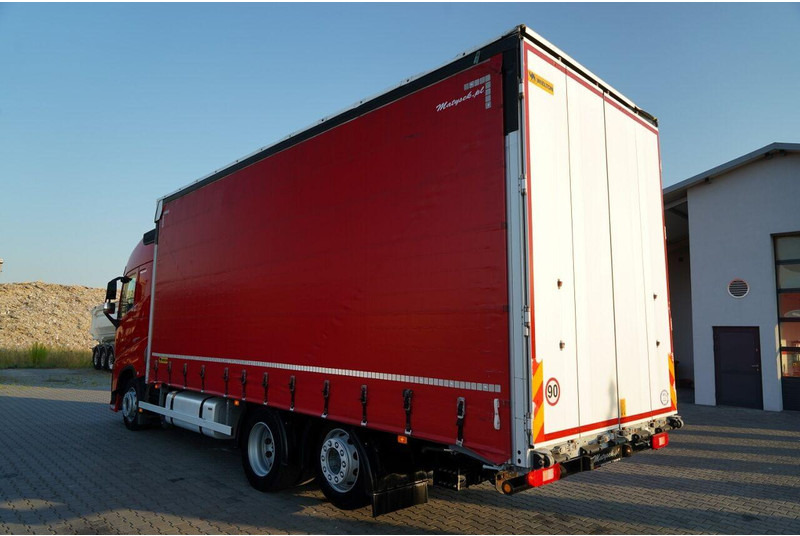 Volvo FH 460 / FIRANKA / 6x2 / PODNOSZONY DACH / I-PARK COOL / OŚ PODN - Тентована вантажівка: фото 5 Volvo FH 460 / FIRANKA / 6x2 / PODNOSZONY DACH / I-PARK COOL / OŚ PODN - Тентована вантажівка: фото 5