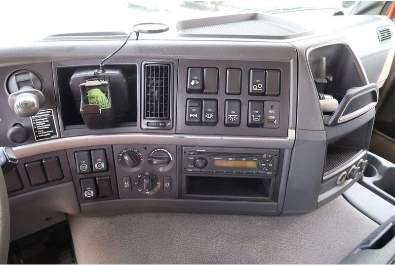 Volvo FM 330 6x2 в лізинг Volvo FM 330 6x2: фото 13 Volvo FM 330 6x2 в лізинг Volvo FM 330 6x2: фото 13