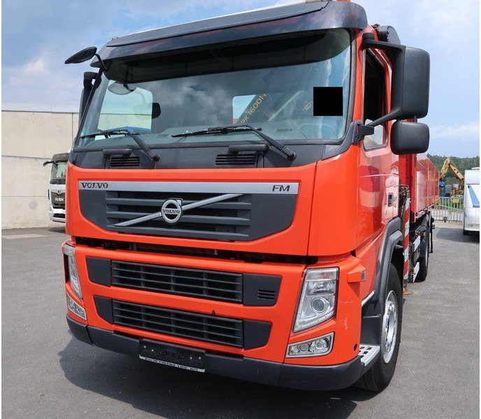 Volvo FM 330 6x2 - Бортова вантажівка/ Платформа, Вантажівка з маніпулятором: фото 3 Volvo FM 330 6x2 - Бортова вантажівка/ Платформа, Вантажівка з маніпулятором: фото 3