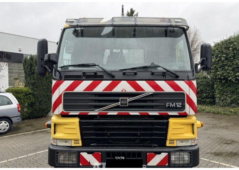 Volvo FM12 6x6 Hook lift - Гаковий мультиліфт вантажівка: фото 2 Volvo FM12 6x6 Hook lift - Гаковий мультиліфт вантажівка: фото 2