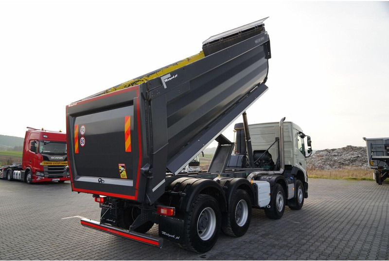 Volvo FMX 460 / 8x4 / WYWROTKA TYLNOZSYPOWA / MEILLER KIPPER / EURO 6 - Самоскид вантажівка: фото 4 Volvo FMX 460 / 8x4 / WYWROTKA TYLNOZSYPOWA / MEILLER KIPPER / EURO 6 - Самоскид вантажівка: фото 4