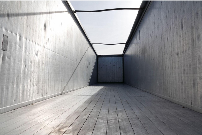 З рухомою підлогою напівпричіп kraker WALKING FLOOR / RUCHOMA PODŁOGA / 92 M3 / OŚ PODNOSZONA / WAGA 7: фото 16 З рухомою підлогою напівпричіп kraker WALKING FLOOR / RUCHOMA PODŁOGA / 92 M3 / OŚ PODNOSZONA / WAGA 7: фото 16