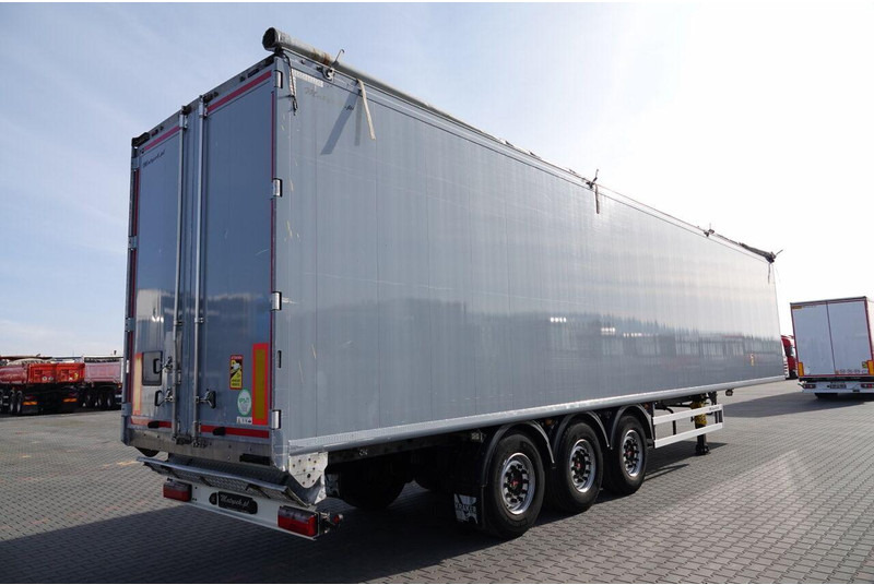 З рухомою підлогою напівпричіп kraker WALKING FLOOR / RUCHOMA PODŁOGA / 92 M3 / OŚ PODNOSZONA / WAGA 7: фото 6 З рухомою підлогою напівпричіп kraker WALKING FLOOR / RUCHOMA PODŁOGA / 92 M3 / OŚ PODNOSZONA / WAGA 7: фото 6