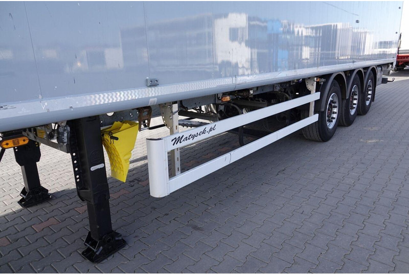 З рухомою підлогою напівпричіп kraker WALKING FLOOR / RUCHOMA PODŁOGA / 92 M3 / OŚ PODNOSZONA / WAGA 7: фото 10 З рухомою підлогою напівпричіп kraker WALKING FLOOR / RUCHOMA PODŁOGA / 92 M3 / OŚ PODNOSZONA / WAGA 7: фото 10