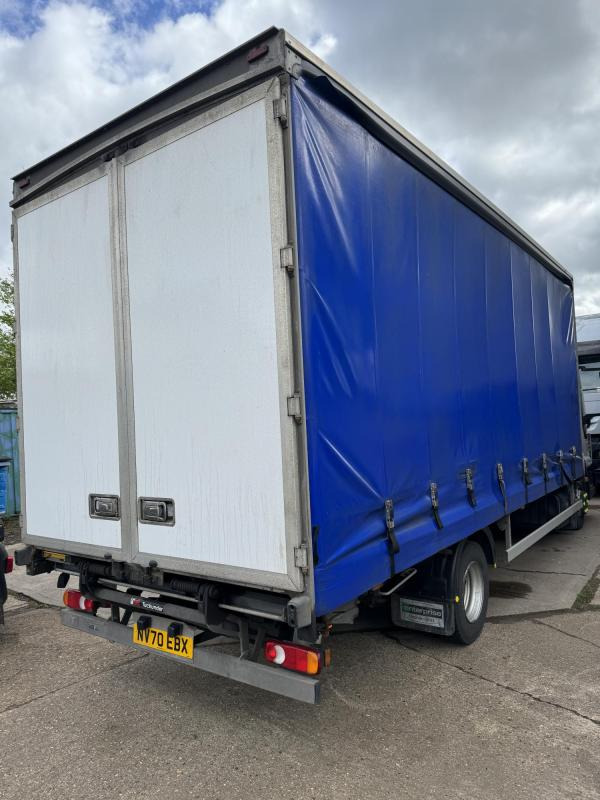 IVECO 75.160 Eurocargo 7.5 Ton Curtainside - Тентована вантажівка: фото 3 IVECO 75.160 Eurocargo 7.5 Ton Curtainside - Тентована вантажівка: фото 3