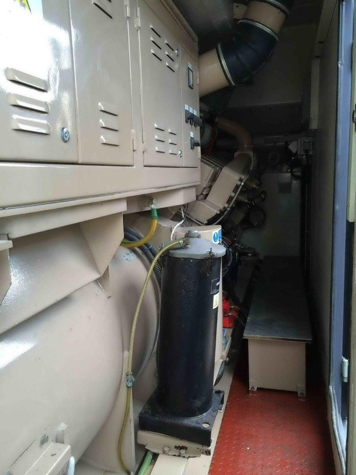 Електричний генератор Cummins Generator 1425 KVA powerd by KTA50-G3 Super Silent: фото 14