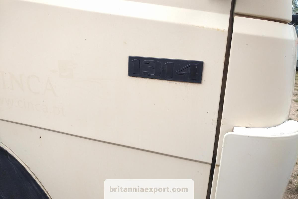 MERCEDES-BENZ 1314 | OM366 6 Cylinder | 4x2 6 Tyres | 13 Ton | On Springs - Бортова вантажівка/ Платформа: фото 3 MERCEDES-BENZ 1314 | OM366 6 Cylinder | 4x2 6 Tyres | 13 Ton | On Springs - Бортова вантажівка/ Платформа: фото 3