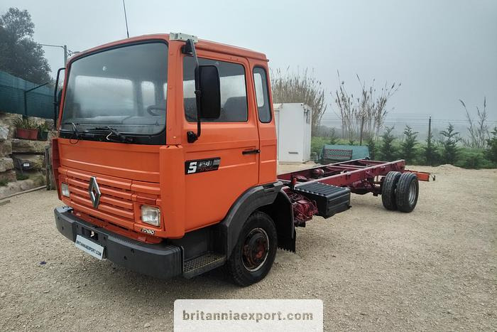 RENAULT Midliner S120 Turbo 7.7 Ton Chassis Cab Truck | ZF Manual | - Вантажівка шасі: фото 3 RENAULT Midliner S120 Turbo 7.7 Ton Chassis Cab Truck | ZF Manual | - Вантажівка шасі: фото 3