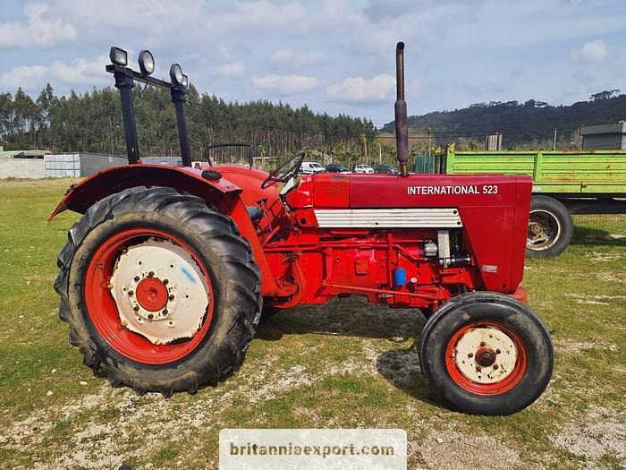 International Harvester McCormick 523 | 2.9 diesel | 3 cylinder | - Сільськогосподарська техніка: фото 1 International Harvester McCormick 523 | 2.9 diesel | 3 cylinder | - Сільськогосподарська техніка: фото 1