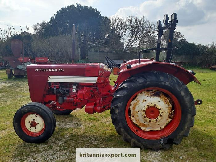International Harvester McCormick 523 | 2.9 diesel | 3 cylinder | - Сільськогосподарська техніка: фото 3 International Harvester McCormick 523 | 2.9 diesel | 3 cylinder | - Сільськогосподарська техніка: фото 3