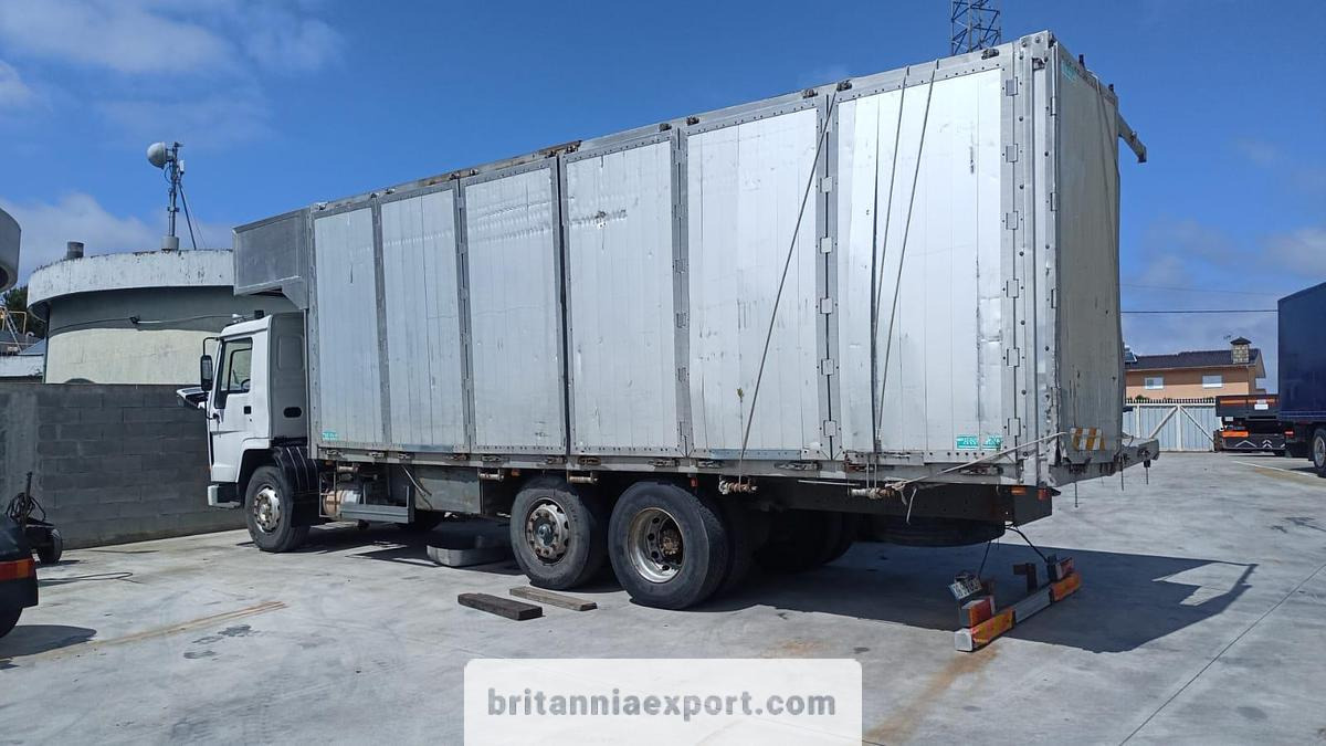 VOLVO FL10 320 | Intercooler | 6X2 8 tyres | 26 ton - Самоскид вантажівка: фото 2 VOLVO FL10 320 | Intercooler | 6X2 8 tyres | 26 ton - Самоскид вантажівка: фото 2