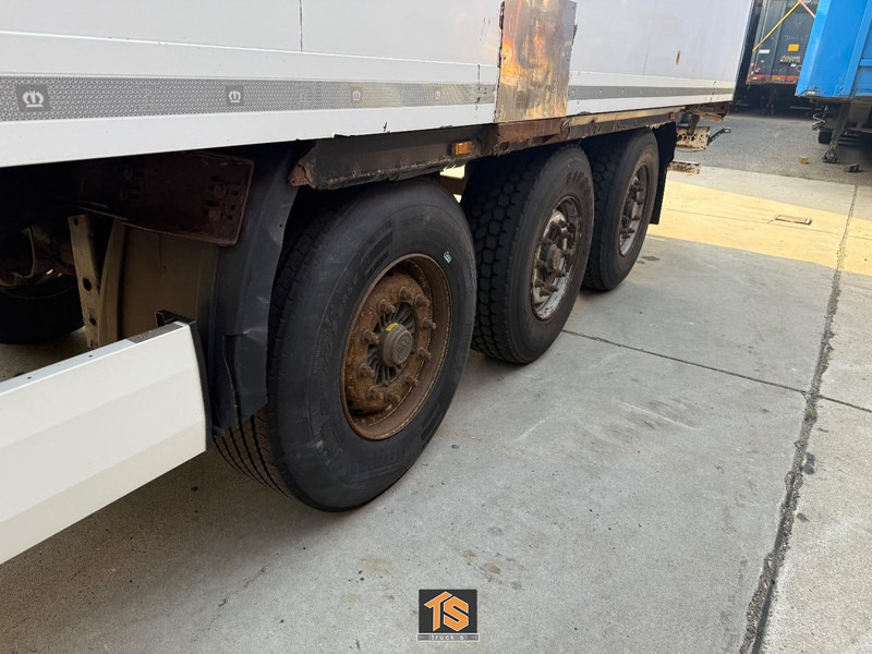 Krone COOL LINER CARRIER VECTOR 1550 - DISC BRAKES - TOP! - Рефрижератор напівпричіп: фото 2 Krone COOL LINER CARRIER VECTOR 1550 - DISC BRAKES - TOP! - Рефрижератор напівпричіп: фото 2