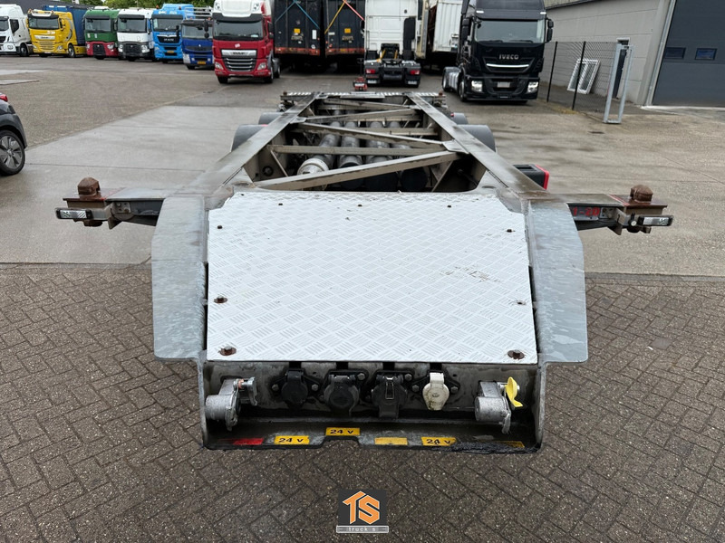 Van Hool 3B2013 20FT - ADR - MERCEDES AXLE - DRUM BRAKE - NL TOP TRAILER - 3x AVAILABLE! - Контейнеровоз/ Змінний кузов напівпричіп: фото 3 Van Hool 3B2013 20FT - ADR - MERCEDES AXLE - DRUM BRAKE - NL TOP TRAILER - 3x AVAILABLE! - Контейнеровоз/ Змінний кузов напівпричіп: фото 3