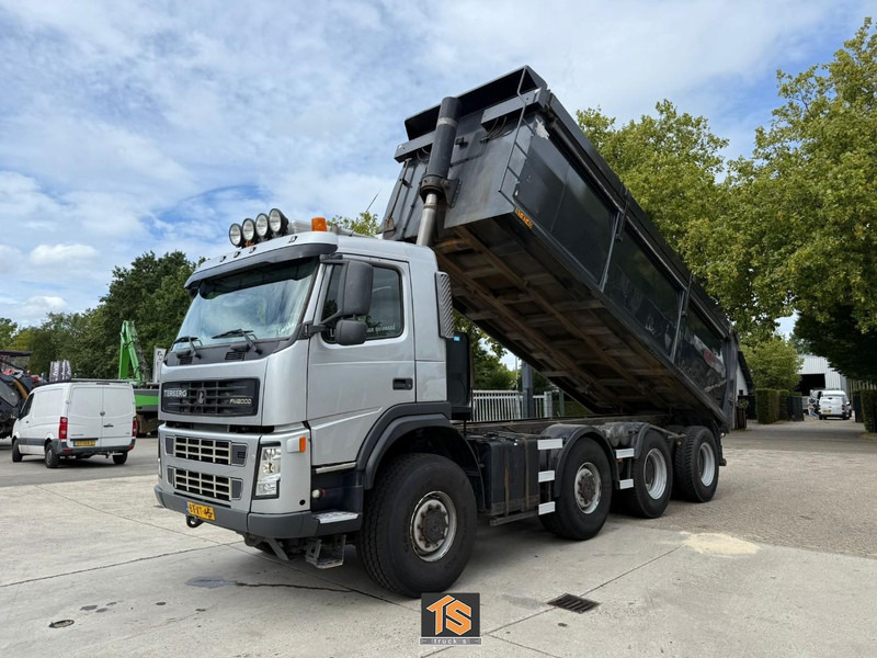 Volvo FM2000-T TERBERG 8X8 - EURO 5 - AUTOMATIC - KIPPER/TIPPER - NL TRUCK - ISOLATED HARDOX - TOP! - Самоскид вантажівка: фото 1 Volvo FM2000-T TERBERG 8X8 - EURO 5 - AUTOMATIC - KIPPER/TIPPER - NL TRUCK - ISOLATED HARDOX - TOP! - Самоскид вантажівка: фото 1