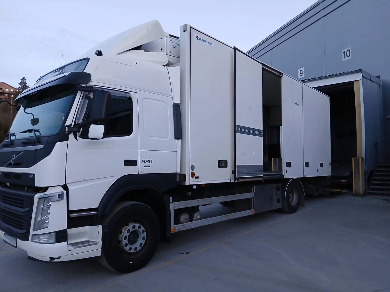 Volvo FM330 / Carrier Supra 850 nordic - Рефрижератор вантажівка: фото 1 Volvo FM330 / Carrier Supra 850 nordic - Рефрижератор вантажівка: фото 1