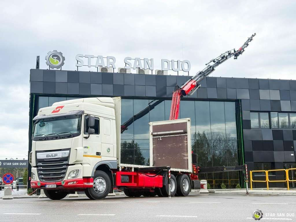 DAF XF 440 6x2 Fassi F365 FLY JIBCranePallet Grippe - Вантажівка з маніпулятором: фото 1 DAF XF 440 6x2 Fassi F365 FLY JIBCranePallet Grippe - Вантажівка з маніпулятором: фото 1