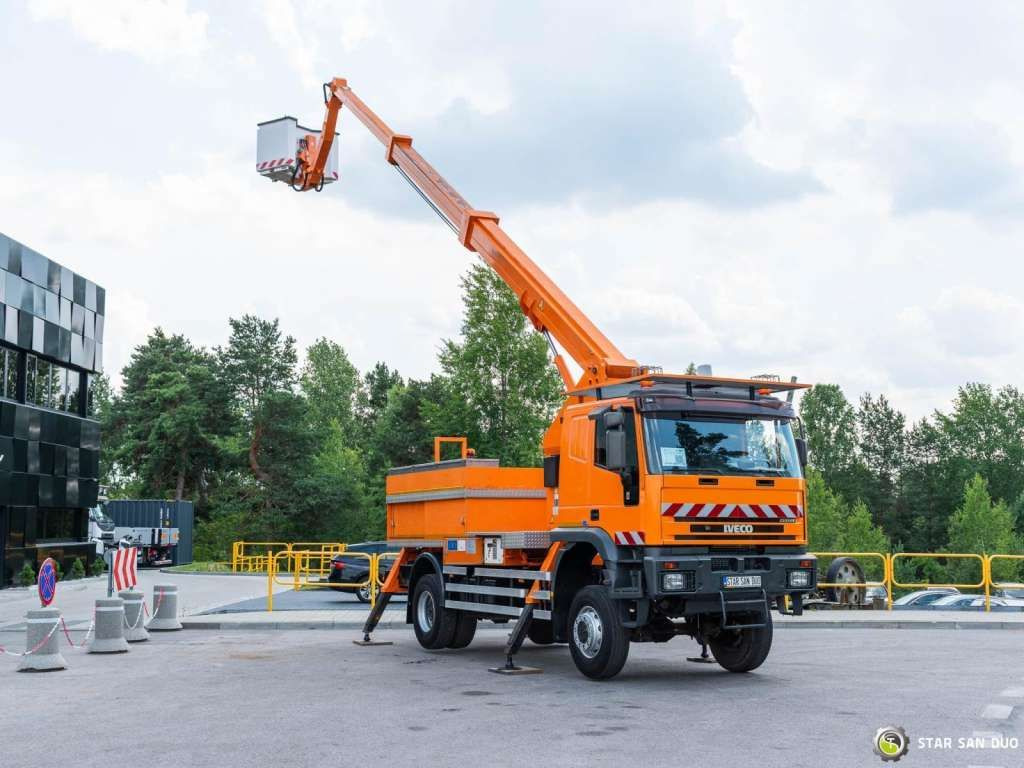 Iveco CURSOR 240 4x4 RUTHMANN T225 22,5 Meters Lift - Автовишка: фото 3 Iveco CURSOR 240 4x4 RUTHMANN T225 22,5 Meters Lift - Автовишка: фото 3