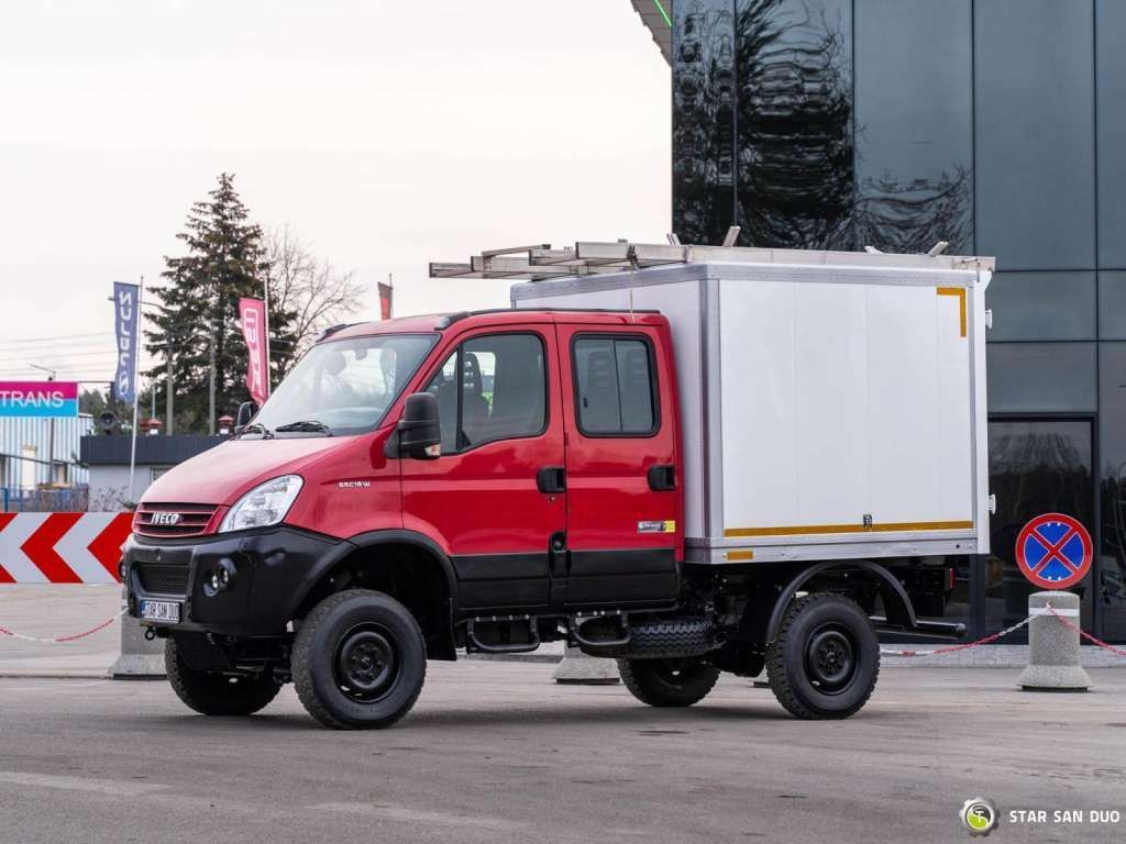 Iveco DAILY 4X4 OFFROAD CAMPER BOX DOKA Iveco DAILY 4X4 OFFROAD CAMPER BOX DOKA - Вантажівка шасі: фото 5 Iveco DAILY 4X4 OFFROAD CAMPER BOX DOKA Iveco DAILY 4X4 OFFROAD CAMPER BOX DOKA - Вантажівка шасі: фото 5