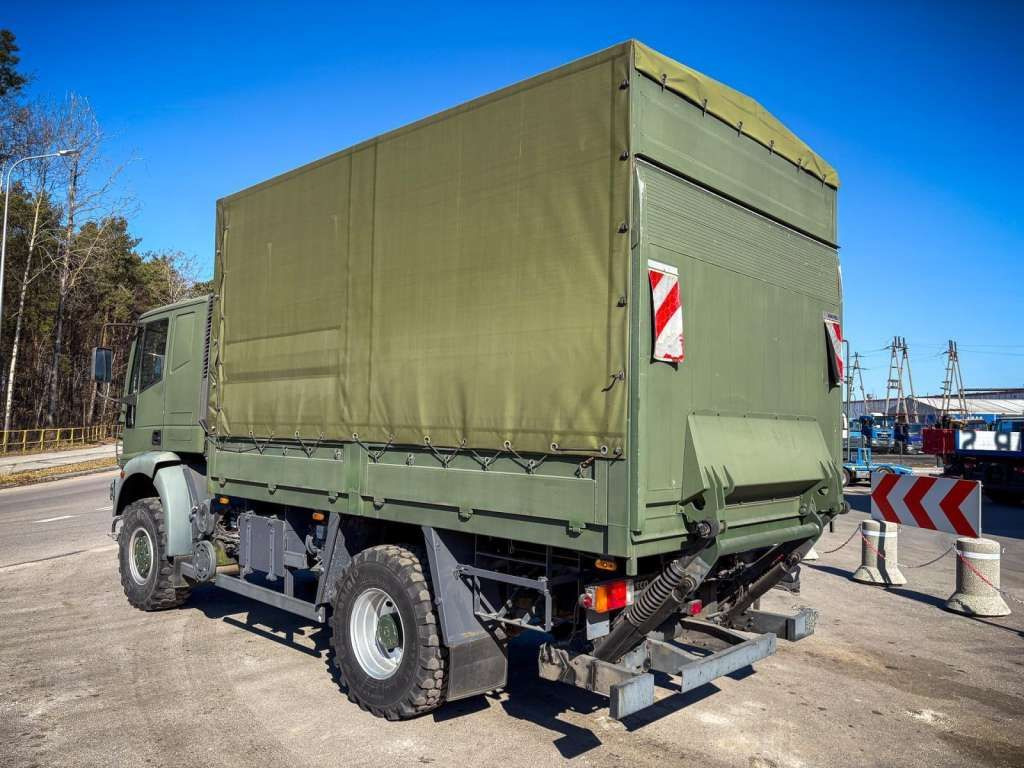 Iveco EUROCARGO 4x4 Offroad Camper Winde - Тентована вантажівка: фото 4 Iveco EUROCARGO 4x4 Offroad Camper Winde - Тентована вантажівка: фото 4
