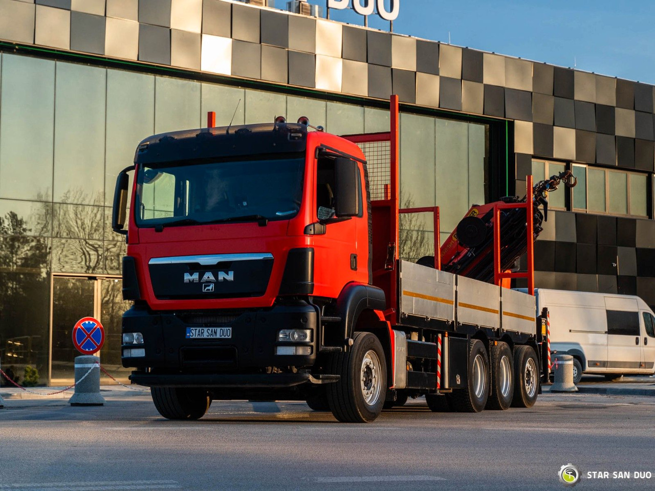 MAN TGS 35.400 8x4 Palfinger PK 34002 Winch KRAN MAN TGS 35.400 8x4 Palfinger PK 34002 Winch KRAN - Вантажівка з маніпулятором, Бортова вантажівка/ Платформа: фото 5 MAN TGS 35.400 8x4 Palfinger PK 34002 Winch KRAN MAN TGS 35.400 8x4 Palfinger PK 34002 Winch KRAN - Вантажівка з маніпулятором, Бортова вантажівка/ Платформа: фото 5