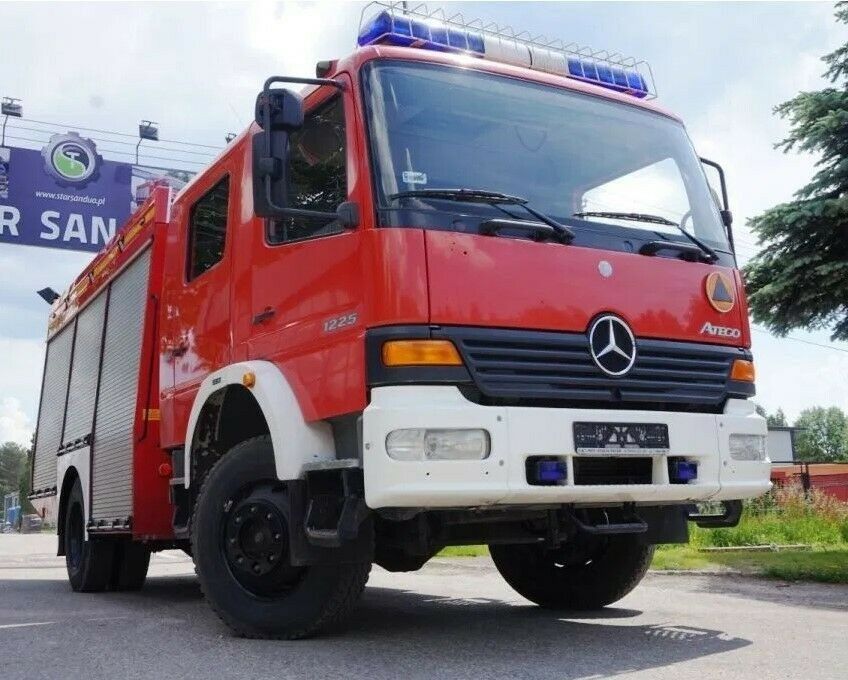 Mercedes-Benz 4x4 ATEGO 1225 Firebrigade Feuerwehr - Пожежна машина: фото 1 Mercedes-Benz 4x4 ATEGO 1225 Firebrigade Feuerwehr - Пожежна машина: фото 1