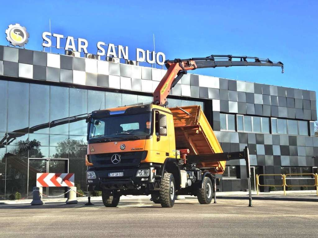 Mercedes-Benz ACTROS 1841 4x4 PALFINGER PK 22002 CRANE KIPER - Самоскид вантажівка, Вантажівка з маніпулятором: фото 1 Mercedes-Benz ACTROS 1841 4x4 PALFINGER PK 22002 CRANE KIPER - Самоскид вантажівка, Вантажівка з маніпулятором: фото 1