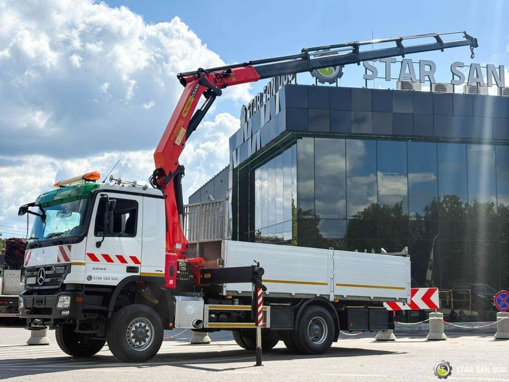 Mercedes-Benz ACTROS 2044A 4x4 Palfinger PK 20002 hds Crane - Вантажівка з маніпулятором: фото 5 Mercedes-Benz ACTROS 2044A 4x4 Palfinger PK 20002 hds Crane - Вантажівка з маніпулятором: фото 5