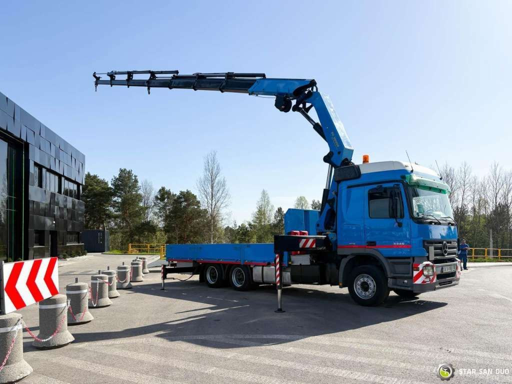 Mercedes-Benz ACTROS 2646L 6x4 PALFINGER 36002 Crane Winch - Вантажівка з маніпулятором: фото 4 Mercedes-Benz ACTROS 2646L 6x4 PALFINGER 36002 Crane Winch - Вантажівка з маніпулятором: фото 4