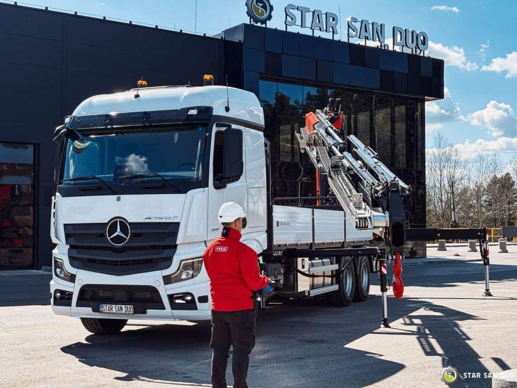 Mercedes-Benz ACTROS 3351 NEW 6x4 Fassi F485 Crane - Вантажівка з маніпулятором: фото 4 Mercedes-Benz ACTROS 3351 NEW 6x4 Fassi F485 Crane - Вантажівка з маніпулятором: фото 4
