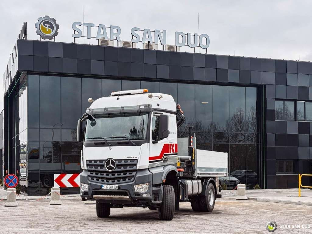 Mercedes-Benz AROCS 1851 4x4 PALFINGER PK 20002 Crane Kran - Вантажівка з маніпулятором: фото 2 Mercedes-Benz AROCS 1851 4x4 PALFINGER PK 20002 Crane Kran - Вантажівка з маніпулятором: фото 2