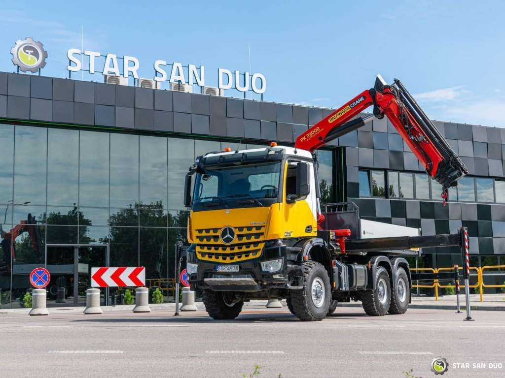 Mercedes-Benz AROCS 3345 6x6 PALFINGER PK 33002 Euro 6 Crane - Вантажівка з маніпулятором: фото 5 Mercedes-Benz AROCS 3345 6x6 PALFINGER PK 33002 Euro 6 Crane - Вантажівка з маніпулятором: фото 5