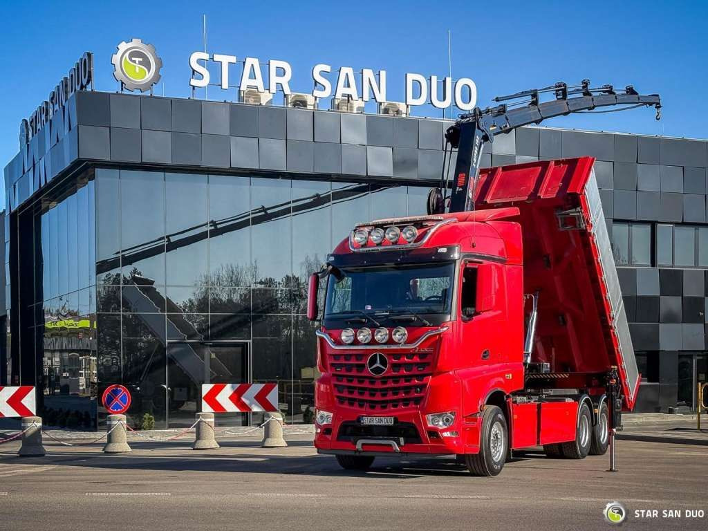 Mercedes-Benz AROCS 3358L 6x4 HIAB 192X-HIPRO E-6 Crane Kippe - Вантажівка з маніпулятором: фото 1 Mercedes-Benz AROCS 3358L 6x4 HIAB 192X-HIPRO E-6 Crane Kippe - Вантажівка з маніпулятором: фото 1