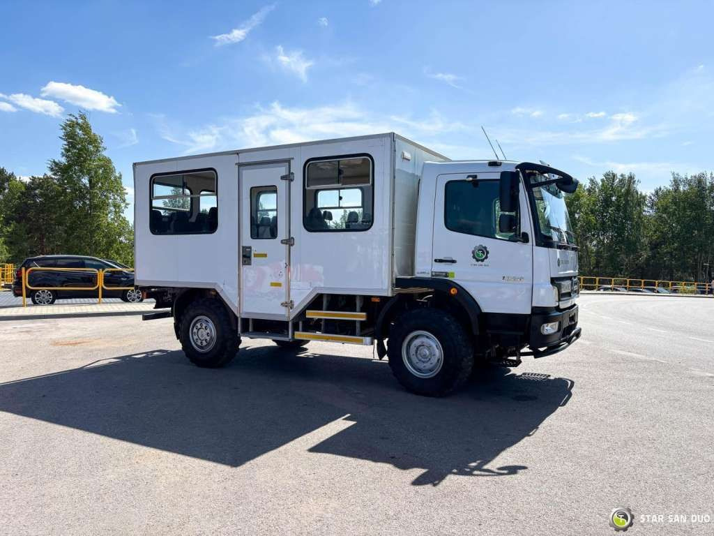 Mercedes-Benz ATEGO 1326 4x4 Double Cab Camper BUS - Вантажівка шасі: фото 3 Mercedes-Benz ATEGO 1326 4x4 Double Cab Camper BUS - Вантажівка шасі: фото 3