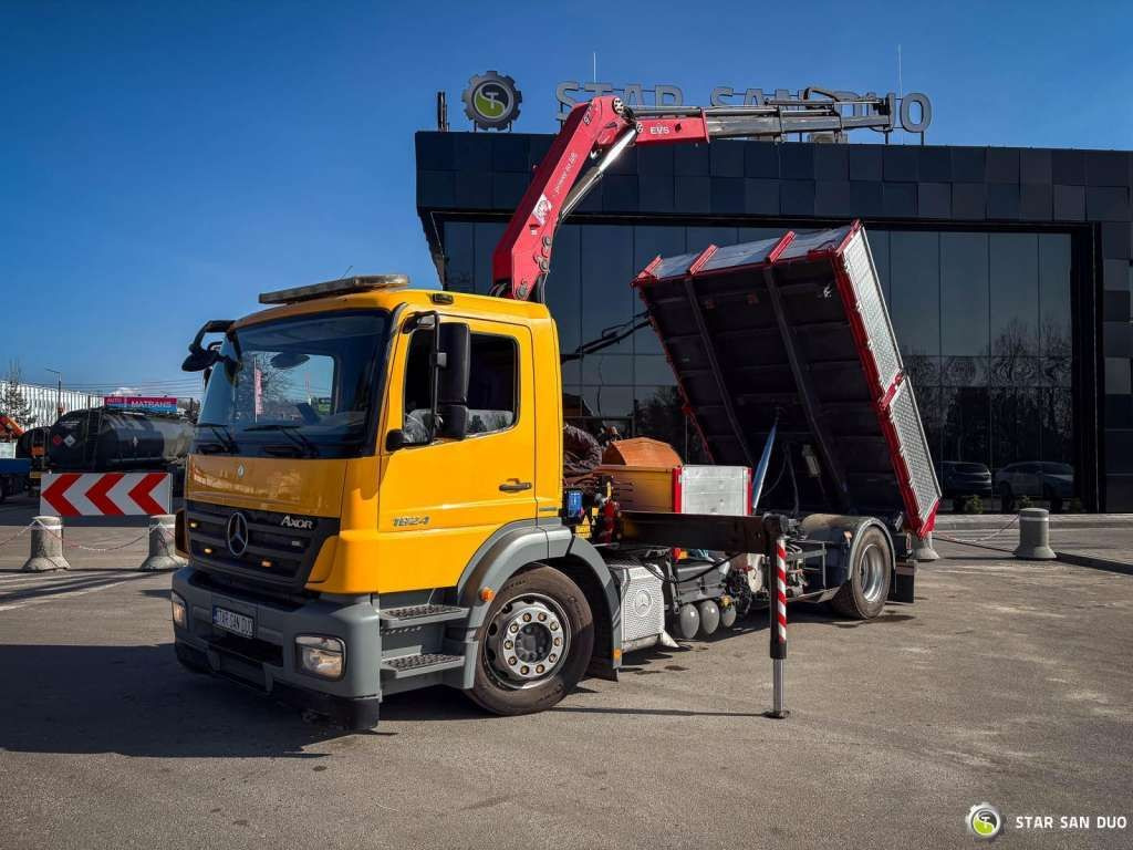 Mercedes-Benz AXOR 1824 4x2 HMF 975 HDS Crane Rotator Kipper Mercedes-Benz AXOR 1824 4x2 HMF 975 HDS Crane Rotator Kipper - Вантажівка з маніпулятором, Самоскид вантажівка: фото 4 Mercedes-Benz AXOR 1824 4x2 HMF 975 HDS Crane Rotator Kipper Mercedes-Benz AXOR 1824 4x2 HMF 975 HDS Crane Rotator Kipper - Вантажівка з маніпулятором, Самоскид вантажівка: фото 4