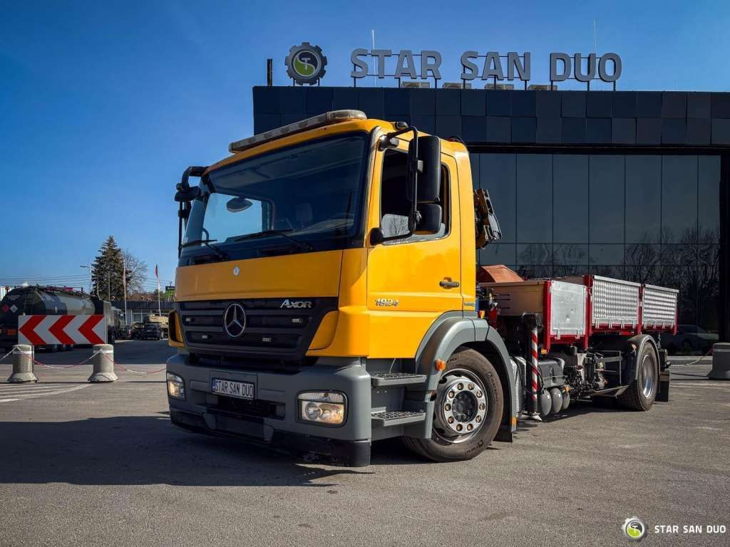 Mercedes-Benz AXOR 1824 4x2 HMF 975 HDS Crane Rotator Kipper - Вантажівка з маніпулятором: фото 3 Mercedes-Benz AXOR 1824 4x2 HMF 975 HDS Crane Rotator Kipper - Вантажівка з маніпулятором: фото 3