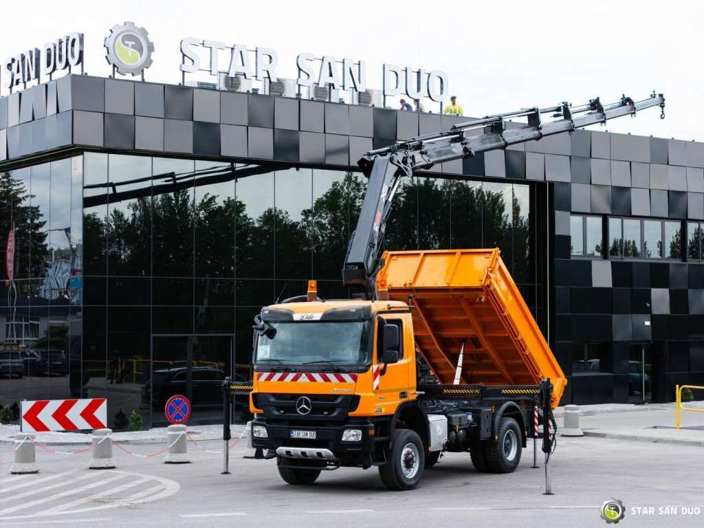 Mercedes-Benz Actros 1841 AK 4x4 Hiab 288E-7 Crane Kipper - Вантажівка з маніпулятором: фото 1 Mercedes-Benz Actros 1841 AK 4x4 Hiab 288E-7 Crane Kipper - Вантажівка з маніпулятором: фото 1