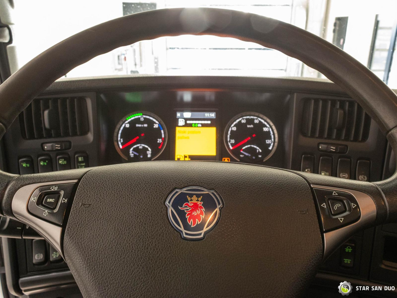 Вантажівка з маніпулятором : фото 16