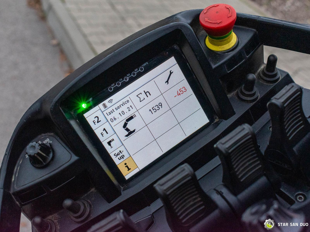 Вантажівка з маніпулятором : фото 24 Вантажівка з маніпулятором : фото 24