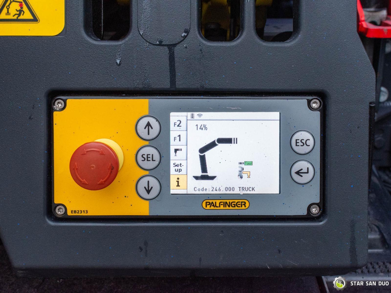 Вантажівка з маніпулятором : фото 25 Вантажівка з маніпулятором : фото 25