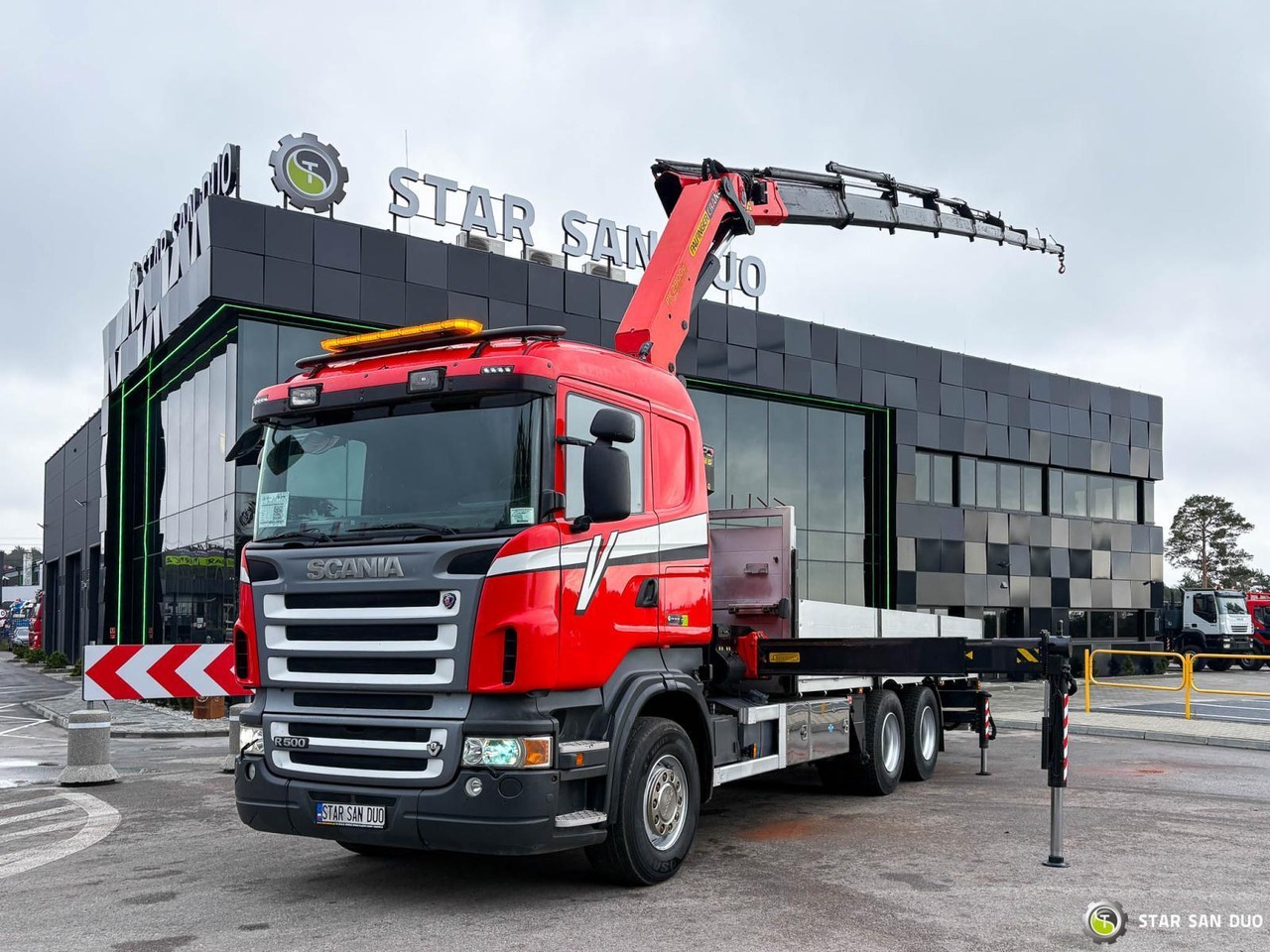 - Вантажівка з маніпулятором: фото 4 - Вантажівка з маніпулятором: фото 4