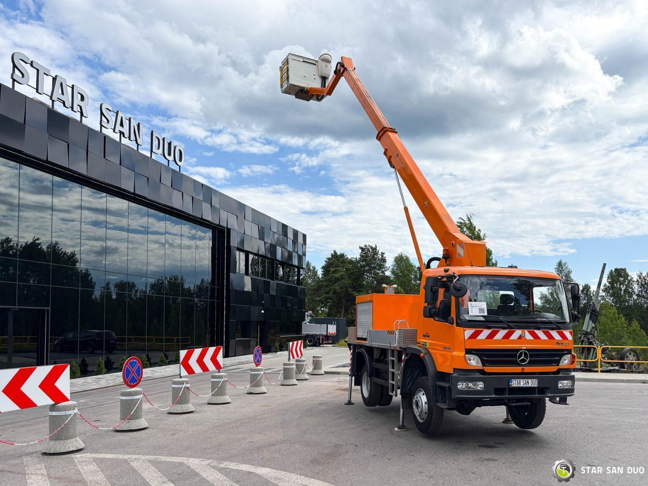 Автовишка : фото 9 Автовишка : фото 9