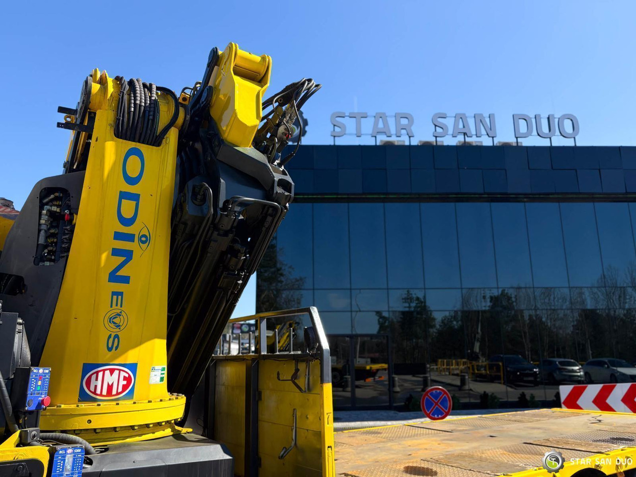 Вантажівка з маніпулятором : фото 27