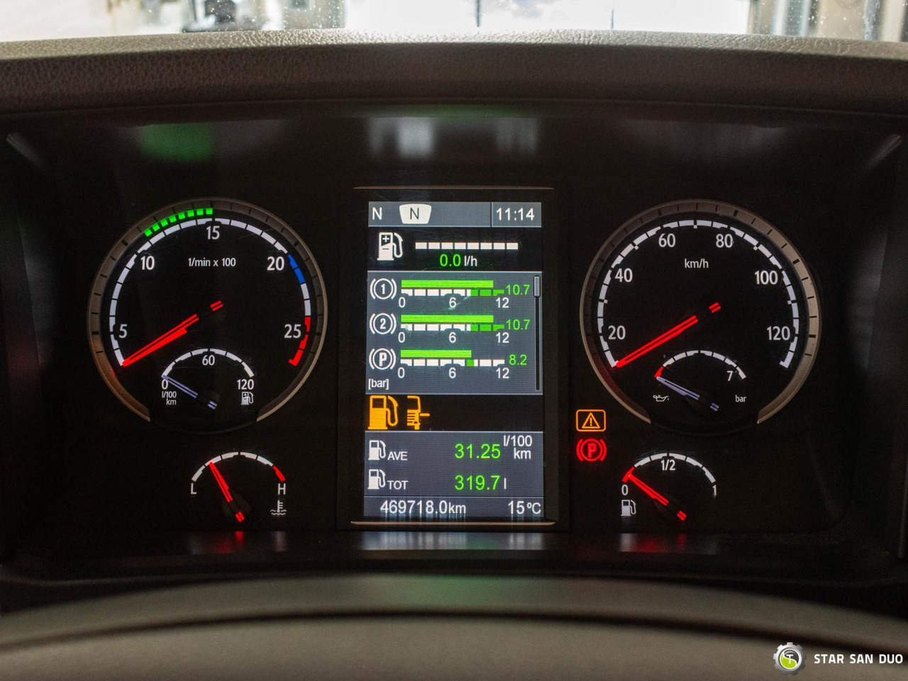 Вантажівка з маніпулятором : фото 18