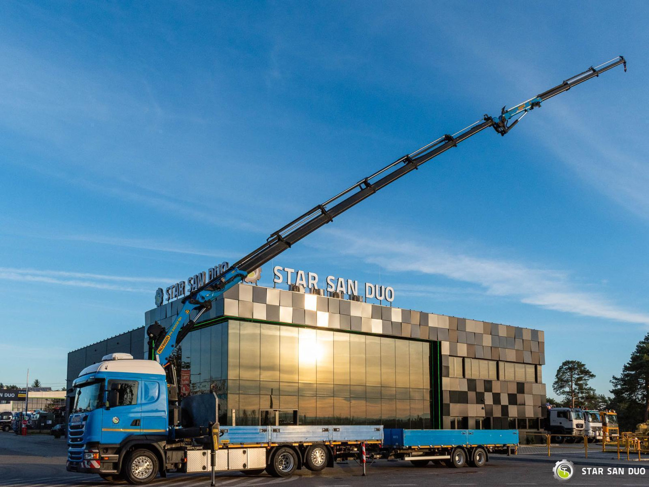 - Вантажівка з маніпулятором: фото 3 - Вантажівка з маніпулятором: фото 3