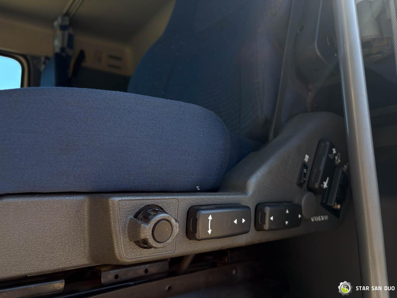 Вантажівка з маніпулятором : фото 20